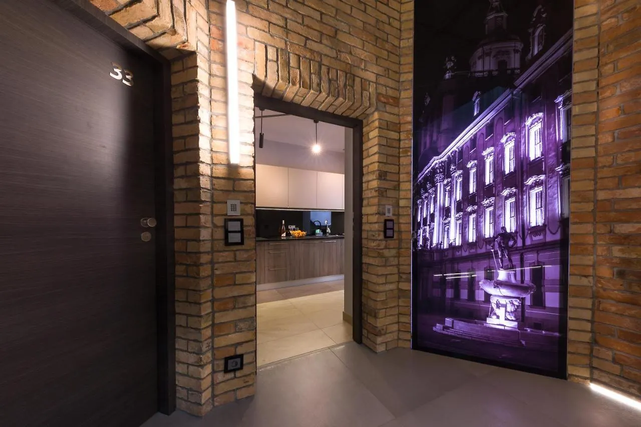 Aparthotel New Lux Breslavia