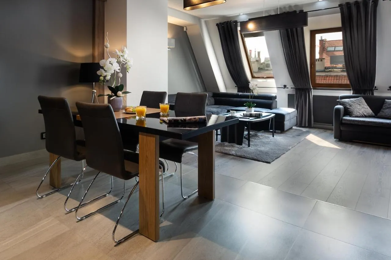 Aparthotel New Lux Breslavia 4*,  Polonia