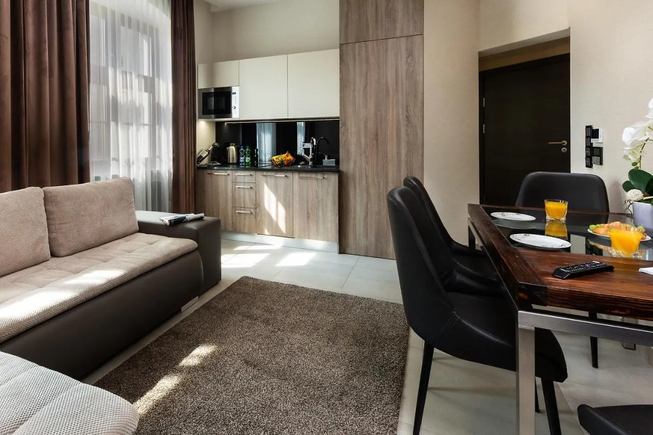 ****  Aparthotel New Lux Breslavia Polonia