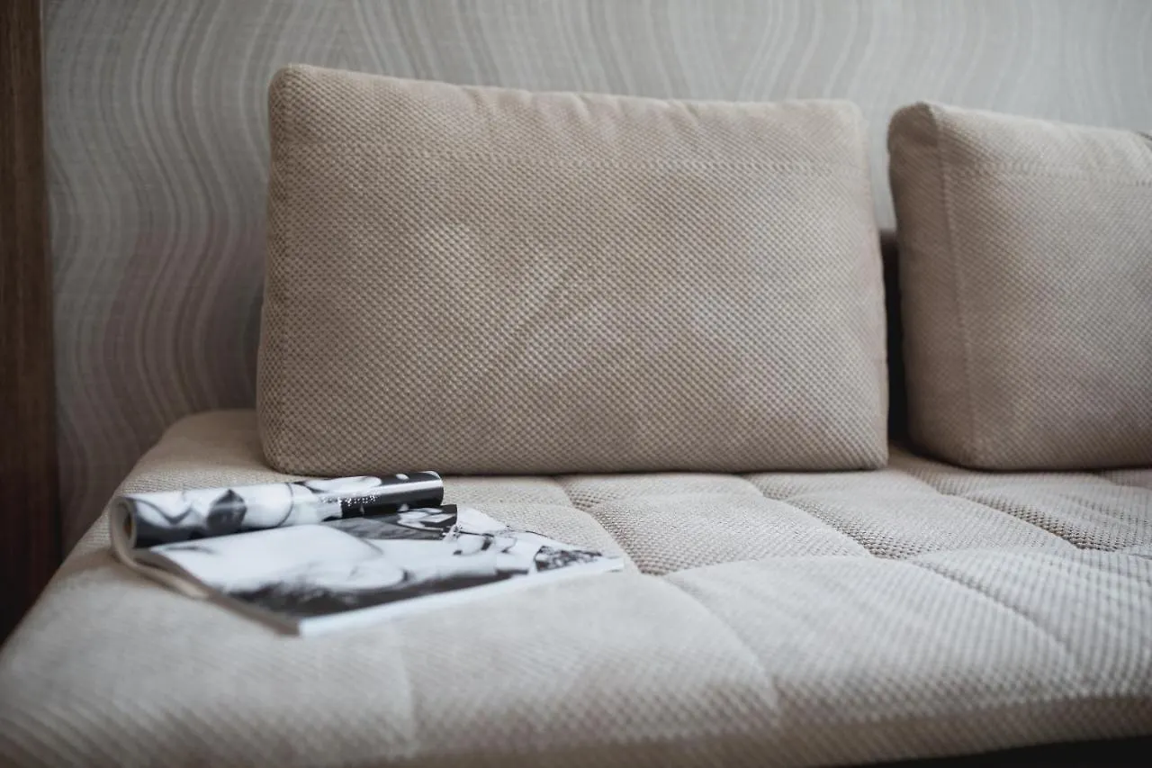 Aparthotel New Lux Breslavia